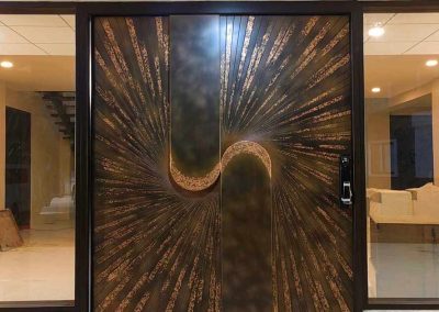 Customized Hand Carved Designs And Special Finishes