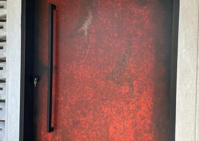 Customized Hand Carved Designs And Special Finishes